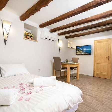 Studio Apartman Old Town Novi Vinodolski Eksteriør bilde